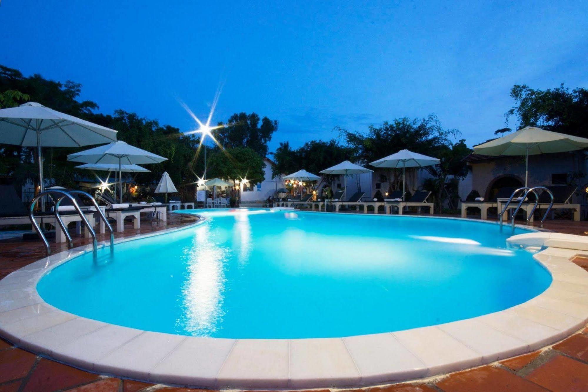 Diadem Resort Дуонг-Донг Экстерьер фото